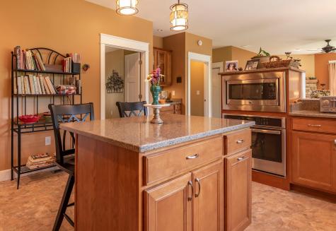 5867 N Maple Grove Road Bloomington IN 47404