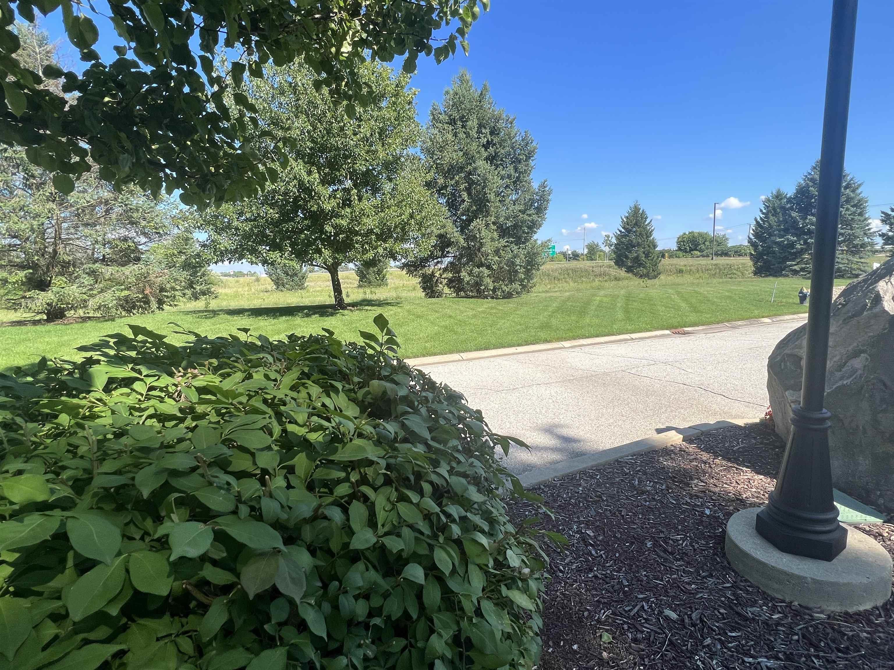 4528 Lake Blackthorn Drive South Bend IN 46628