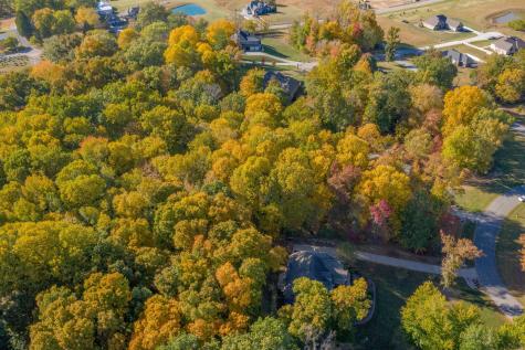2701 Woodstone Lane Evansville IN 47712