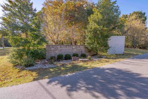 2701 Woodstone Lane Evansville IN 47712