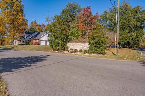2701 Woodstone Lane Evansville IN 47712